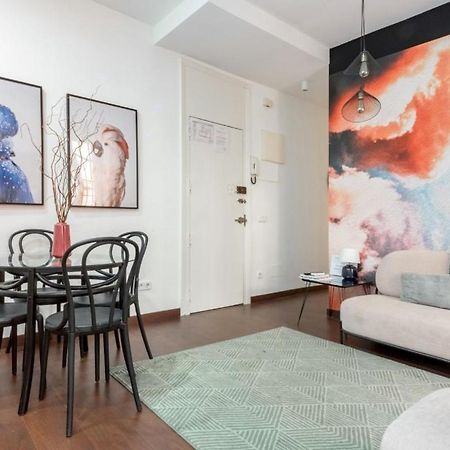 מדריד 2 Bedrooms 2 Bathrooms Furnished - Malasana - Bright Stylish - Mintystay מראה חיצוני תמונה